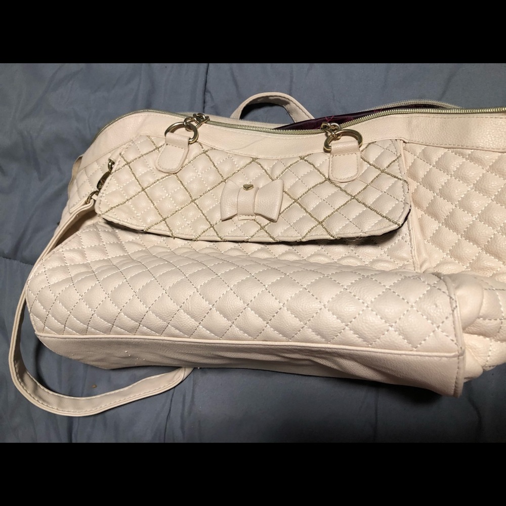 Betsey Johnson crows body bag